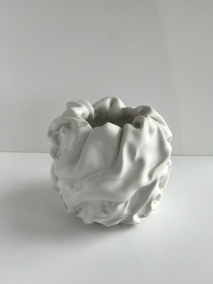 Handcrafted Vase — image 3